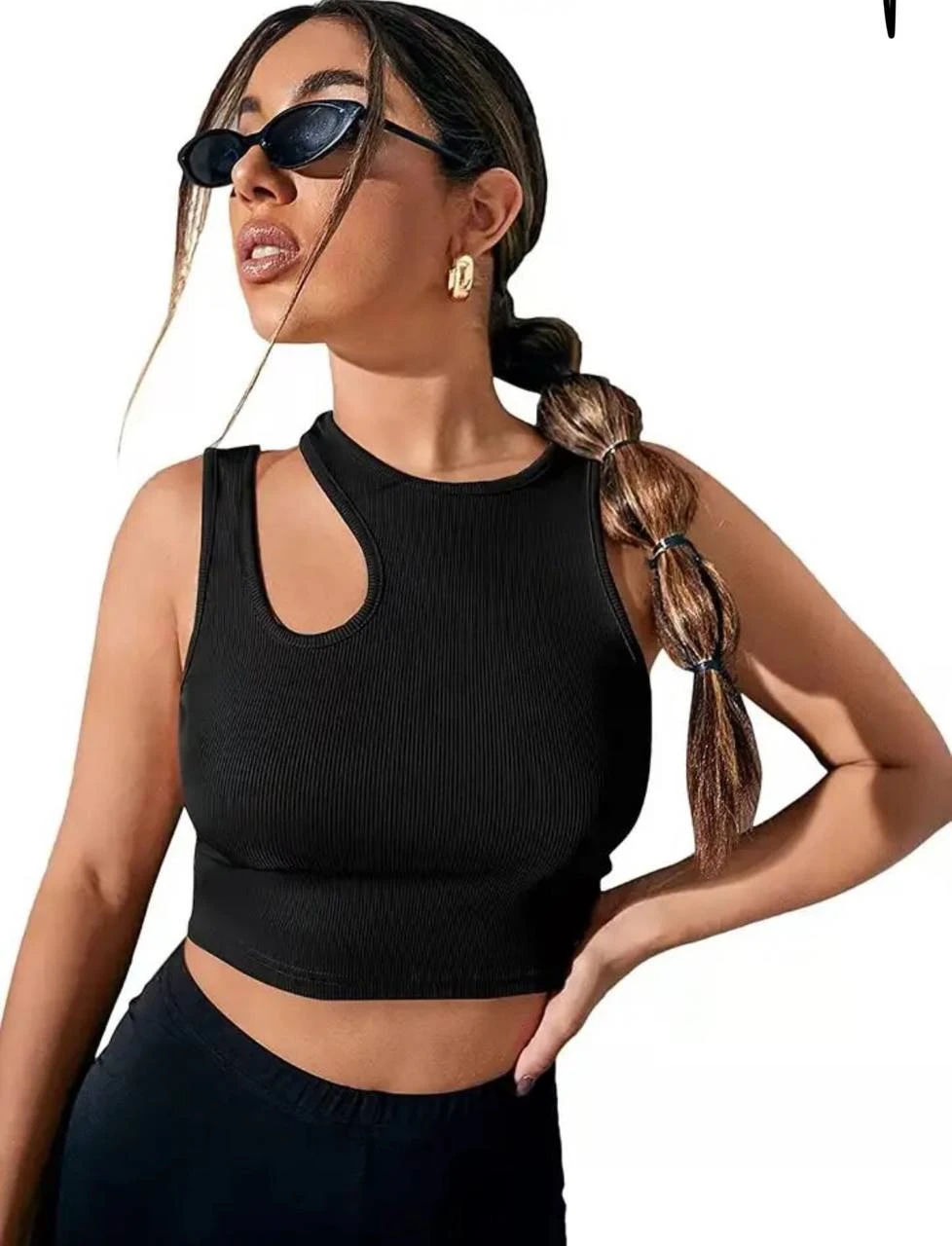 Women's Cut Out Sleeveless Round Neck Slim Fitted Ribbed Tank Crop Top