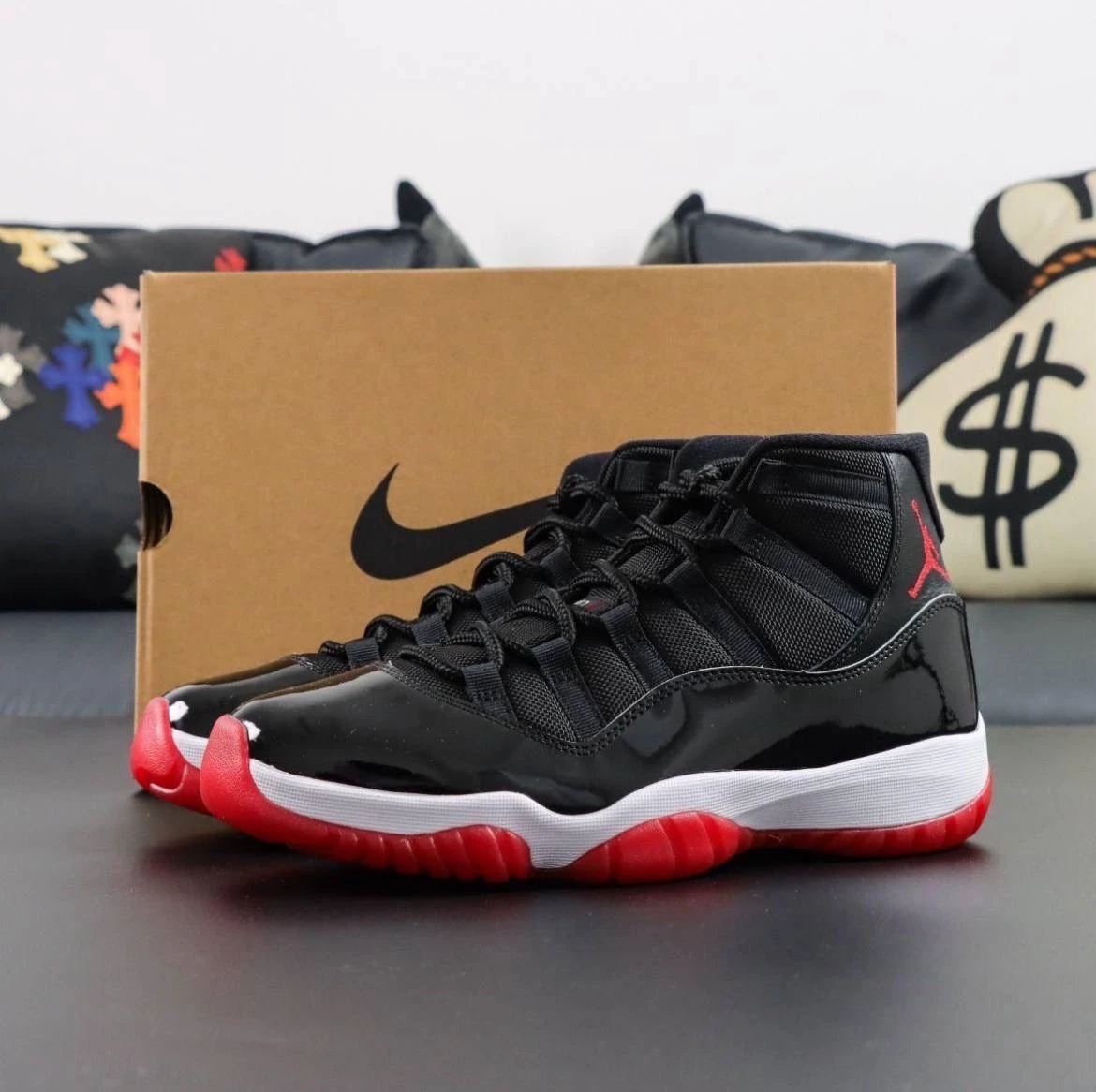 Air Jordan 11 Retro 'Bred'