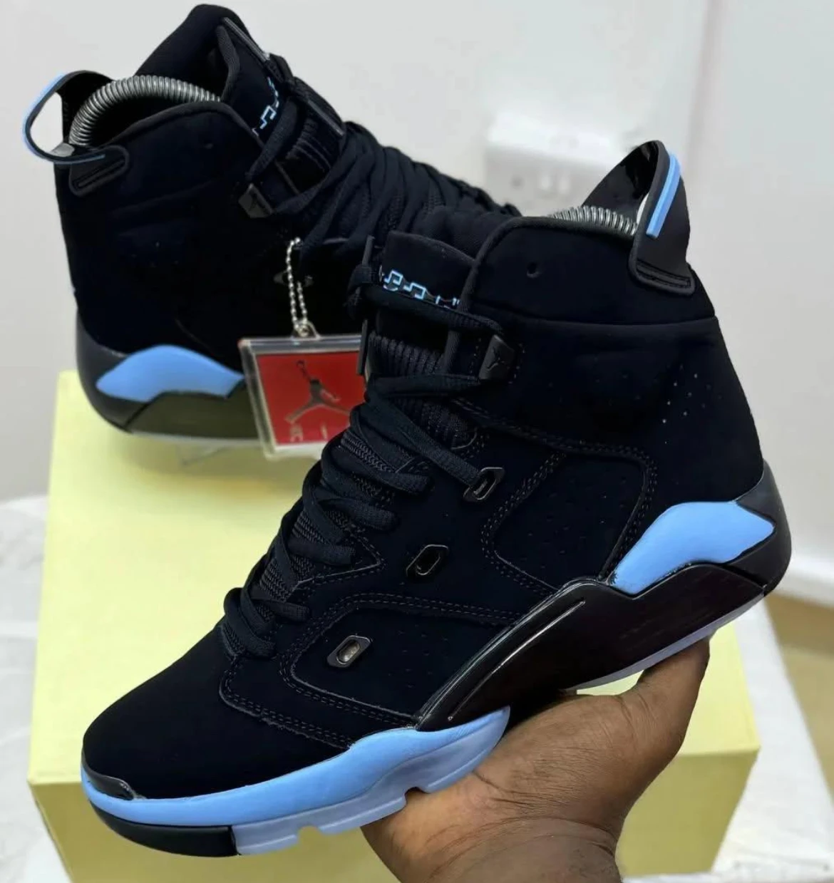 Jordan MVP – Black / University Blue